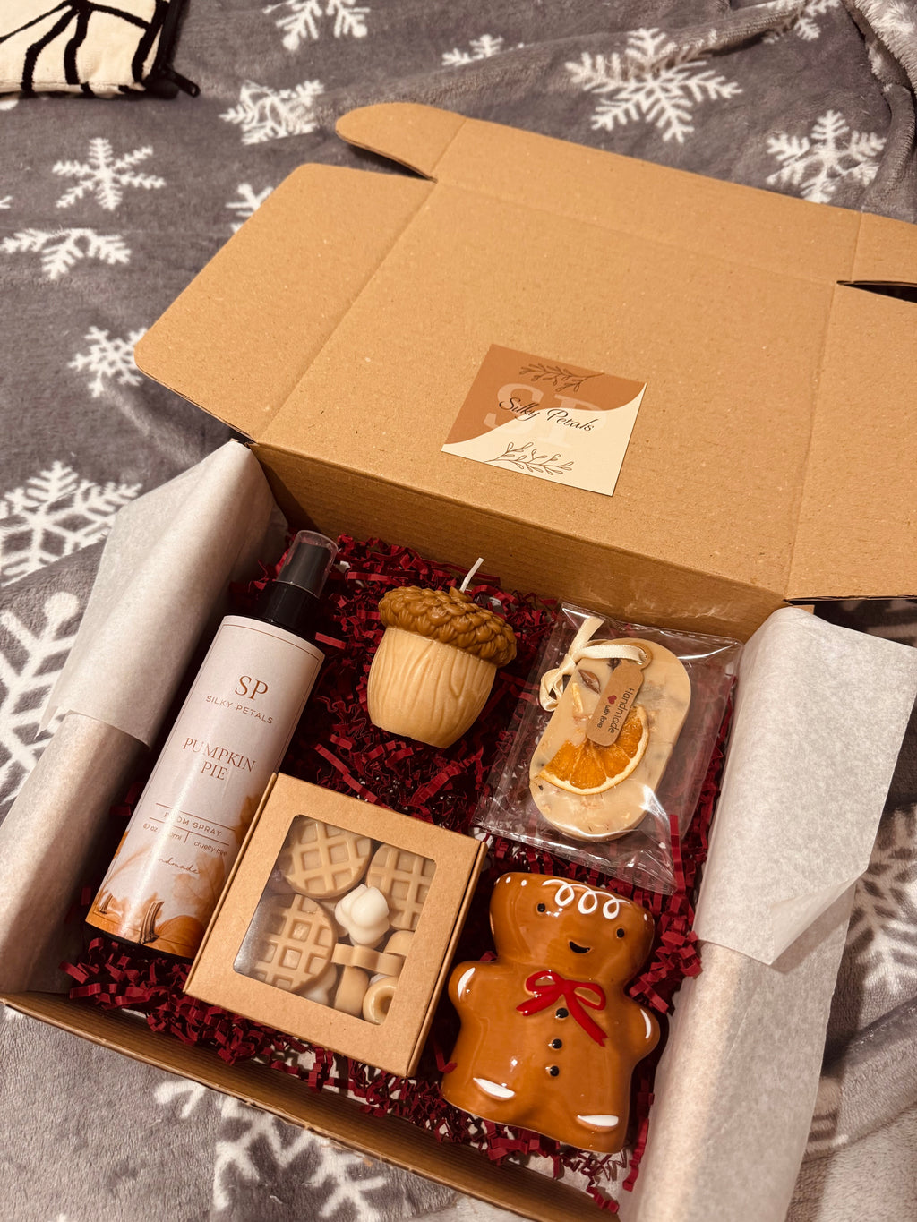 Christmas Box Μελομακάρονο